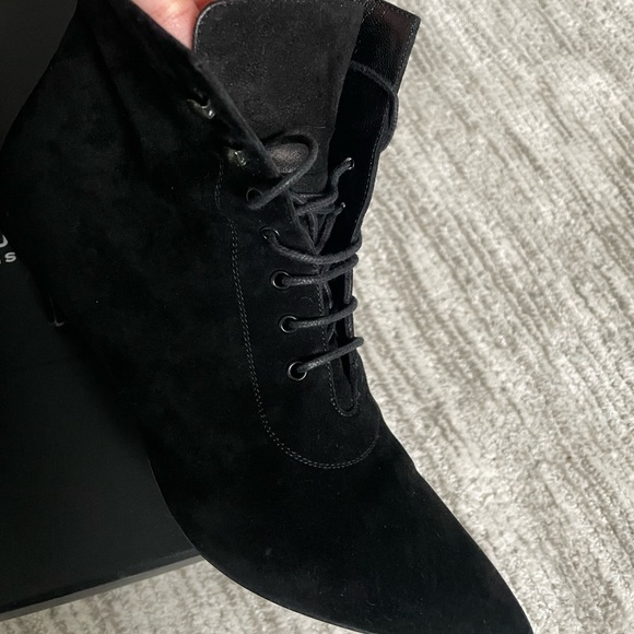 Saint Laurent suede booties 39/9 - Picture 10 of 11